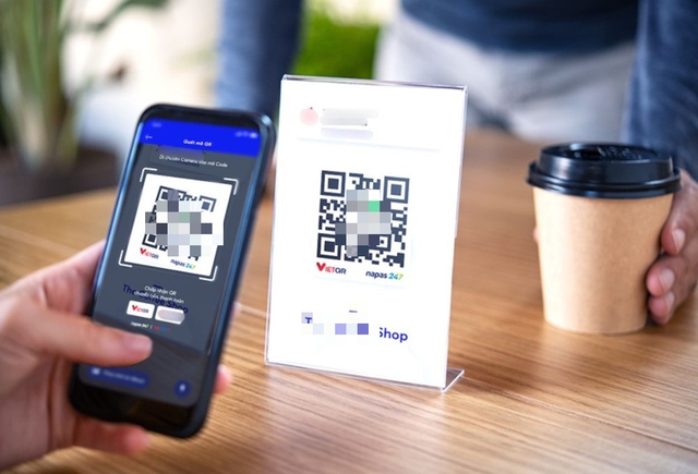 Ngân hàng Vietcombank, ABBank, KienlongBank cảnh báo chiêu lừa đảo mới liên quan đến mã QR, người dùng cảnh giác kẻo mất sạch tiền trong tài khoản - Ảnh 2. Ngân hàng Vietcombank, ABBank, KienlongBank cảnh báo chiêu lừa đảo mới liên quan đến mã QR, người dùng cảnh giác kẻo mất sạch tiền trong tài khoản - Ảnh 2.