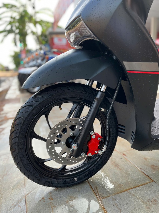 Xe ga giảm sốc còn 22,5 triệu đồng ở đại lý Việt được ví như tiểu SH, xịn ngang Vision, rẻ hơn xe số Wave Alpha- Ảnh 5. Xe ga giảm sốc còn 22,5 triệu đồng ở đại lý Việt được ví như tiểu SH, xịn ngang Vision, rẻ hơn xe số Wave Alpha- Ảnh 5.