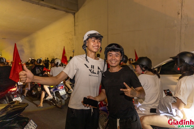 anh-bong-da-10-1-17538600593832125976743.jpg