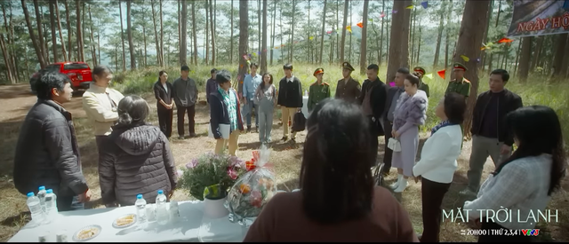 'Mặt trời lạnh' mới nhất (tập 27): Cao Nguyên Xanh lâm nguy, Tuấn Trần và Mai Ly bị đưa về trụ sở công an lấy lời khai- Ảnh 4. 'Mặt trời lạnh' mới nhất (tập 27): Cao Nguyên Xanh lâm nguy, Tuấn Trần và Mai Ly bị đưa về trụ sở công an lấy lời khai- Ảnh 4.