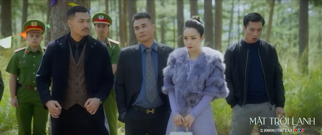 'Mặt trời lạnh' mới nhất (tập 27): Cao Nguyên Xanh lâm nguy, Tuấn Trần và Mai Ly bị đưa về trụ sở công an lấy lời khai- Ảnh 5. 'Mặt trời lạnh' mới nhất (tập 27): Cao Nguyên Xanh lâm nguy, Tuấn Trần và Mai Ly bị đưa về trụ sở công an lấy lời khai- Ảnh 5.