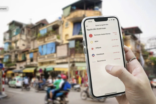 iHanoi liên kết với 4 ngân hàng, người dùng thanh toán trực tuyến an toàn trước 'ma trận' ứng dụng giả- Ảnh 2. iHanoi liên kết với 4 ngân hàng, người dùng thanh toán trực tuyến an toàn trước 'ma trận' ứng dụng giả- Ảnh 2.