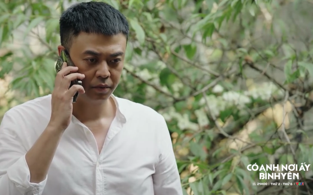 'Có anh, nơi ấy bình yên' tập mới nhất: Thiếu tá Huy truy bắt kẻ 'bắt cóc', lộ đường dây hàng giả- Ảnh 2. 'Có anh, nơi ấy bình yên' tập mới nhất: Thiếu tá Huy truy bắt kẻ 'bắt cóc', lộ đường dây hàng giả- Ảnh 2.
