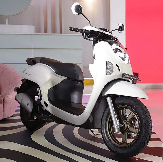Xe ga 110cc Honda Scoopy trang bị ngang Vision bán chính hãng ở Việt Nam sẽ có giá ra sao?- Ảnh 3. Xe ga 110cc Honda Scoopy trang bị ngang Vision bán chính hãng ở Việt Nam sẽ có giá ra sao?- Ảnh 3.