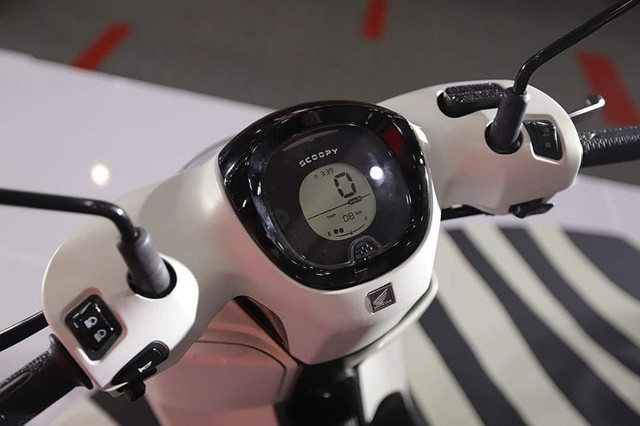 Xe ga 110cc Honda Scoopy trang bị ngang Vision bán chính hãng ở Việt Nam sẽ có giá ra sao?- Ảnh 4. Xe ga 110cc Honda Scoopy trang bị ngang Vision bán chính hãng ở Việt Nam sẽ có giá ra sao?- Ảnh 4.