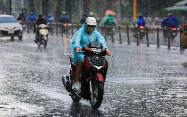 Mưa lớn trở lại miền Bắc, Trung Bộ nắng nóng kéo dài- Ảnh 2. Mưa lớn trở lại miền Bắc, Trung Bộ nắng nóng kéo dài- Ảnh 2.