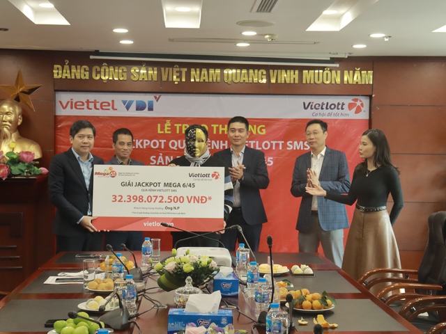 Cuối tuần, có một người đã trúng Vietlott gần 33 tỷ đồng- Ảnh 4. Cuối tuần, có một người đã trúng Vietlott gần 33 tỷ đồng- Ảnh 4.