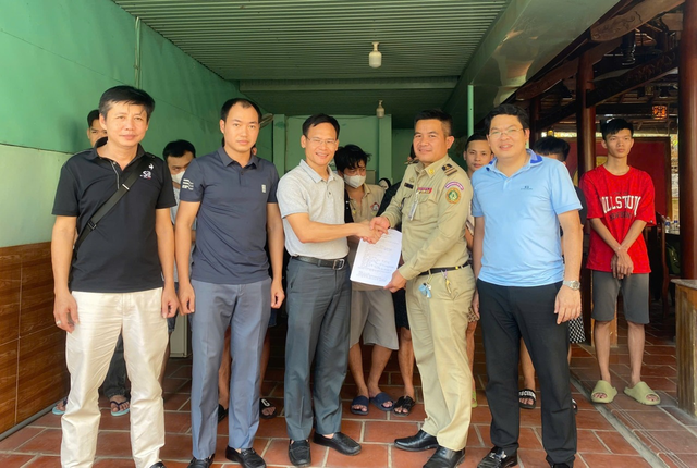Hành trình đưa những tên tội phạm lừa đảo đồng hương từ Campuchia về 'quy án'- Ảnh 4. Hành trình đưa những tên tội phạm lừa đảo đồng hương từ Campuchia về 'quy án'- Ảnh 4.