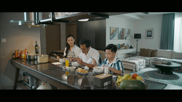 Phương Oanh: Chồng quan tâm tôi có đóng 'cảnh nóng' với Doãn Quốc Đam không?- Ảnh 3. Phương Oanh: Chồng quan tâm tôi có đóng 'cảnh nóng' với Doãn Quốc Đam không?- Ảnh 3.