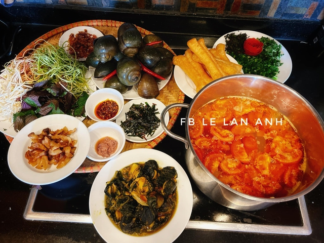 17 mâm cơm đãi gia đình dịp nghỉ Lễ của mẹ đảm ở Hà Nội khiến mọi người choáng váng- Ảnh 11. 17 mâm cơm đãi gia đình dịp nghỉ Lễ của mẹ đảm ở Hà Nội khiến mọi người choáng váng- Ảnh 11.