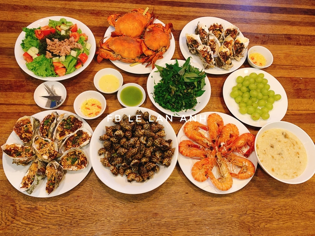 17 mâm cơm đãi gia đình dịp nghỉ Lễ của mẹ đảm ở Hà Nội khiến mọi người choáng váng- Ảnh 16. 17 mâm cơm đãi gia đình dịp nghỉ Lễ của mẹ đảm ở Hà Nội khiến mọi người choáng váng- Ảnh 16.