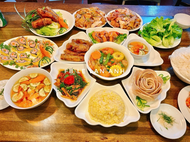 17 mâm cơm đãi gia đình dịp nghỉ Lễ của mẹ đảm ở Hà Nội khiến mọi người choáng váng- Ảnh 9. 17 mâm cơm đãi gia đình dịp nghỉ Lễ của mẹ đảm ở Hà Nội khiến mọi người choáng váng- Ảnh 9.