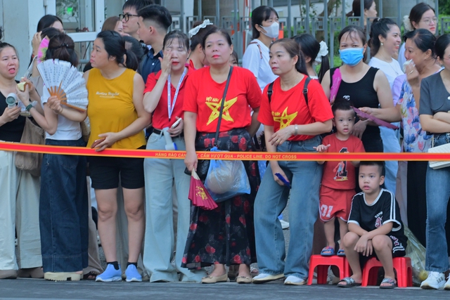 anh-hoi-1-1754802841750868623103.jpg
