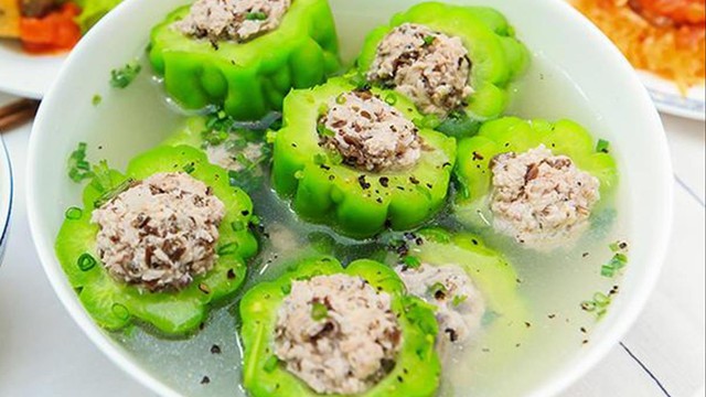 canh-muop-dang-nhoi-thit-17548824201341800647387.jpg