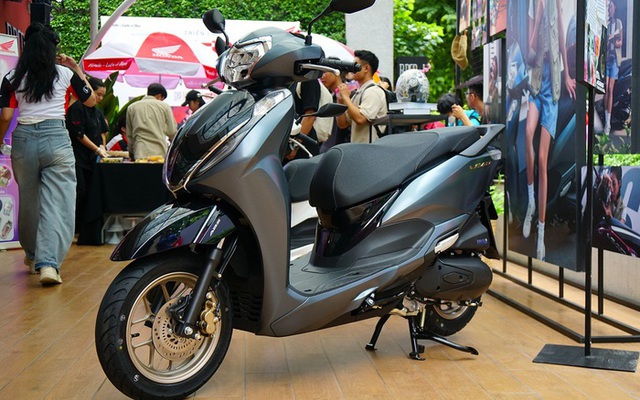 Giá xe Honda Lead mới nhất giảm mạnh, rẻ nhất từ trước tới nay, thậm chí thấp hơn cả niêm yết- Ảnh 2.