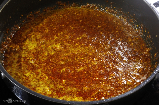 Món canh bún vỉa hè Ốc Thanh Vân phải lòng suốt 24 năm có gì đặc biệt?- Ảnh 8. Món canh bún vỉa hè Ốc Thanh Vân phải lòng suốt 24 năm có gì đặc biệt?- Ảnh 8.