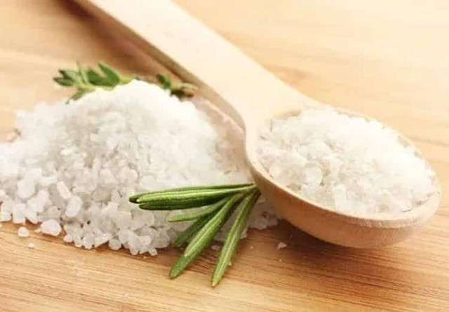 Trong ‘tháng cô hồn’ nên mang theo bên người những thứ này - Ảnh 2.