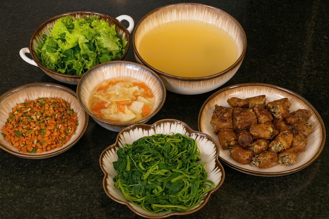 Những món ăn ngon trong mâm cơm nhà khiến nồi cơm ‘bay màu’ trong tích tắc, ăn một miếng là ghiền!- Ảnh 2. Những món ăn ngon trong mâm cơm nhà khiến nồi cơm ‘bay màu’ trong tích tắc, ăn một miếng là ghiền!- Ảnh 2.