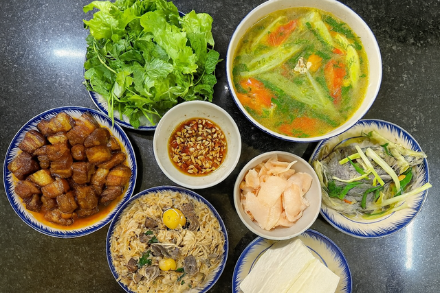 Những món ăn ngon trong mâm cơm nhà khiến nồi cơm ‘bay màu’ trong tích tắc, ăn một miếng là ghiền!- Ảnh 12. Những món ăn ngon trong mâm cơm nhà khiến nồi cơm ‘bay màu’ trong tích tắc, ăn một miếng là ghiền!- Ảnh 12.