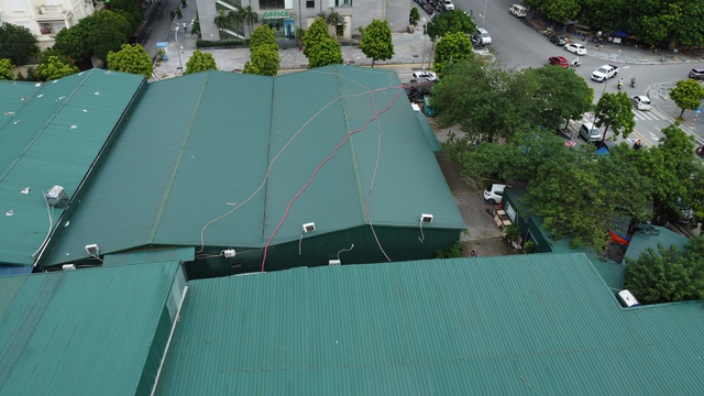 Sau sáp nhập loạt nhà xưởng trên đất dự án ở phường Cầu Giấy vẫn còn tồn tại  - Ảnh 10.