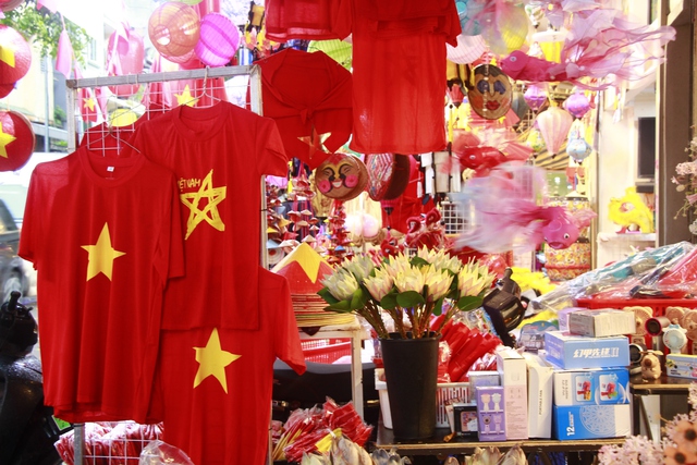 Phố Hàng Mã - Điểm hẹn check-in không thể bỏ lỡ dịp Quốc khánh 2/9 - Ảnh 6.