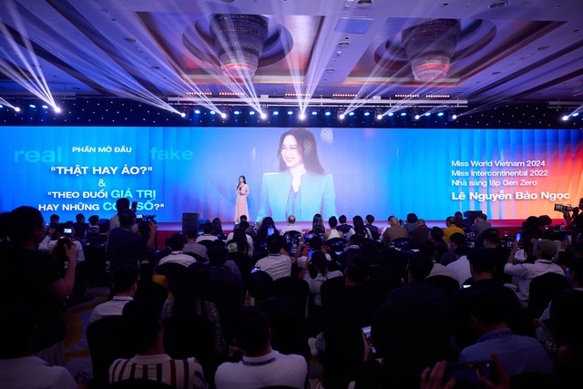 3 nàng hậu đình đám: Tiểu Vy, Thanh Thủy và Bảo Ngọc nói gì tại KOL Summit 2025?- Ảnh 3. 3 nàng hậu đình đám: Tiểu Vy, Thanh Thủy và Bảo Ngọc nói gì tại KOL Summit 2025?- Ảnh 3.