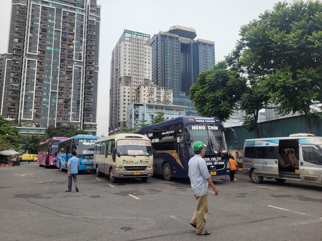 Vận tải Hà Nội chuẩn bị linh hoạt cho kỳ nghỉ Giỗ Tổ và 30 / 4 - 1 / 5 năm 2026 - Ảnh 3. Vận tải Hà Nội chuẩn bị linh hoạt cho kỳ nghỉ Giỗ Tổ và 30 / 4 - 1 / 5 năm 2026 - Ảnh 3.