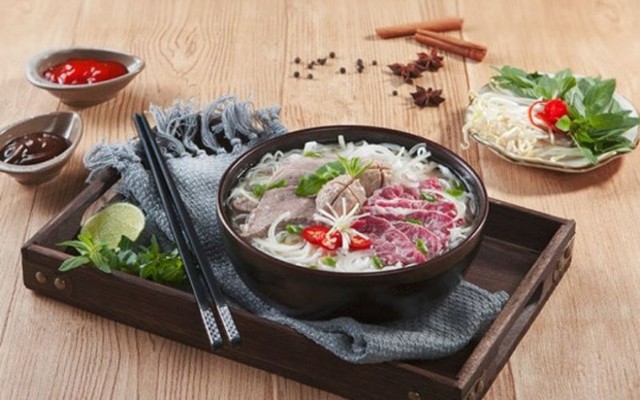 Ăn phở có nên vắt chanh? Cách ăn phở của người Hà Nội- Ảnh 7. Ăn phở có nên vắt chanh? Cách ăn phở của người Hà Nội- Ảnh 7.
