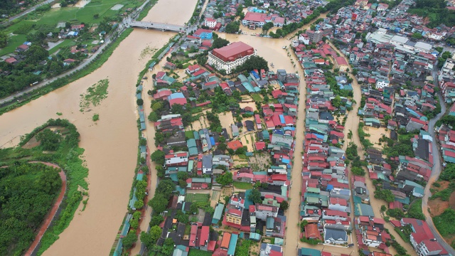 Thái Nguyên: Mưa lớn kéo dài nhiều nơi ở Bắc Kạn ngập sâu - Ảnh 6.