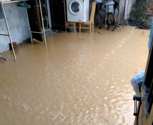 Thái Nguyên: Mưa lớn kéo dài nhiều nơi ở Bắc Kạn ngập sâu - Ảnh 10.