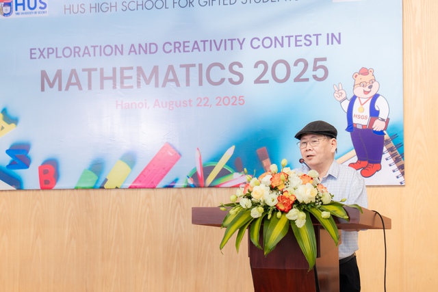 Cuộc thi “Khám phá và sáng tạo trong Toán học 2025” nuôi dưỡng niềm đam mê khoa học cho học sinh- Ảnh 2. Cuộc thi “Khám phá và sáng tạo trong Toán học 2025” nuôi dưỡng niềm đam mê khoa học cho học sinh- Ảnh 2.