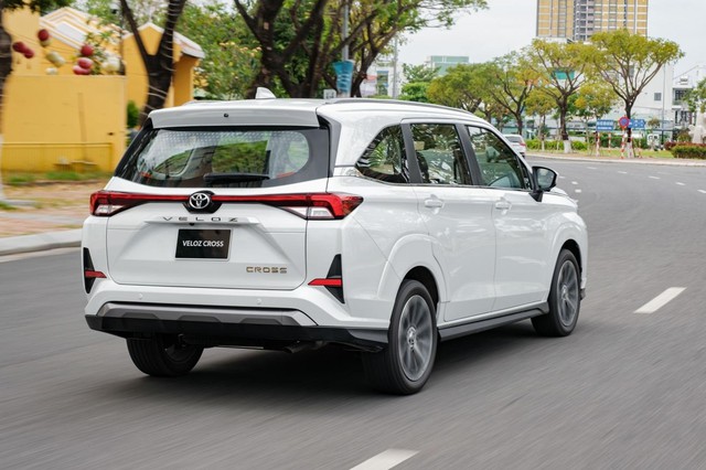 Tài chính khoảng 700 triệu đồng chọn mua xe MPV 7 chỗ nào ngon, bổ: Mitsubishi Xpander hay Toyota Veloz Cross rẻ hơn?- Ảnh 3. Tài chính khoảng 700 triệu đồng chọn mua xe MPV 7 chỗ nào ngon, bổ: Mitsubishi Xpander hay Toyota Veloz Cross rẻ hơn?- Ảnh 3.