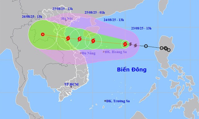 Bão số 5 Kajiki tăng cấp nhanh, khả năng đạt cực đại cấp 12 khi đổ bộ vùng biển ven bờ miền Trung- Ảnh 1. Bão số 5 Kajiki tăng cấp nhanh, khả năng đạt cực đại cấp 12 khi đổ bộ vùng biển ven bờ miền Trung- Ảnh 1.