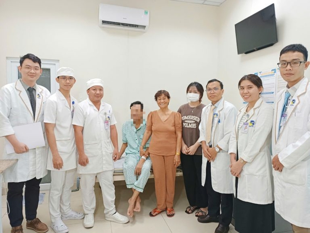 Người đàn ông 56 tuổi đang khỏe mạnh, bất ngờ nhồi máu cơ tim nguy kịch từ dấu hiệu nhiều người Việt bỏ qua- Ảnh 2. Người đàn ông 56 tuổi đang khỏe mạnh, bất ngờ nhồi máu cơ tim nguy kịch từ dấu hiệu nhiều người Việt bỏ qua- Ảnh 2.