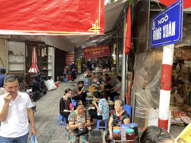 5 ngõ ẩm thực náo nhiệt nhất phố cổ Hà Nội: Lưu ngay để thưởng thức dịp lễ 80 năm Quốc khánh 2/9 - Ảnh 3. 5 ngõ ẩm thực náo nhiệt nhất phố cổ Hà Nội: Lưu ngay để thưởng thức dịp lễ 80 năm Quốc khánh 2/9 - Ảnh 3.