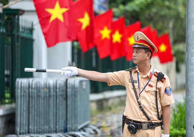 ha-noi-trien-lam-17563701246481936638599.jpg
