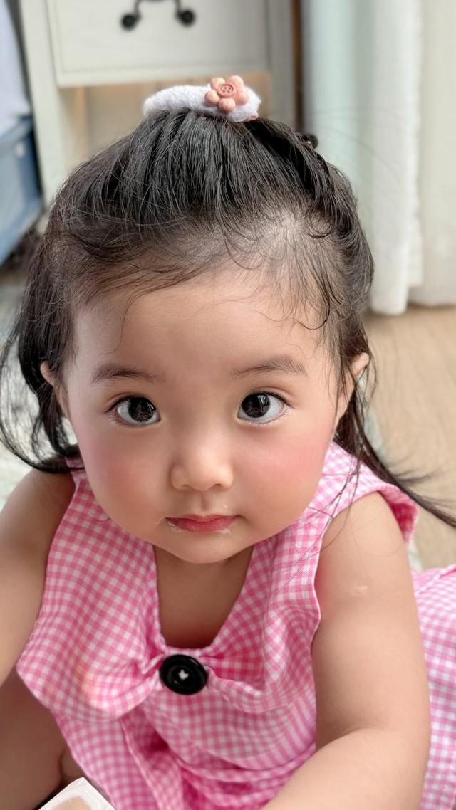 con-gai-khanh-thi-8-17575150124291915800225.jpg