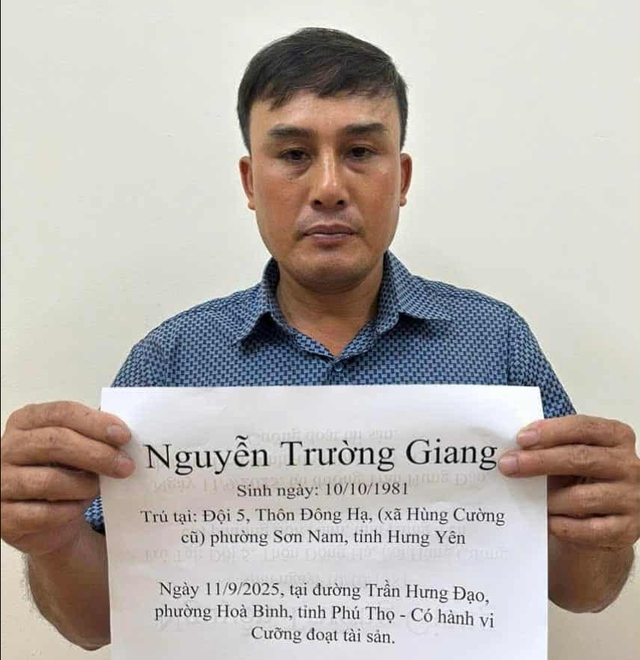 Vụ người phụ nữ đồng bào dân tộc bị ép trả 2,5 triệu đồng tiền taxi: Bắt giữ khẩn cấp tài xế  - Ảnh 1.