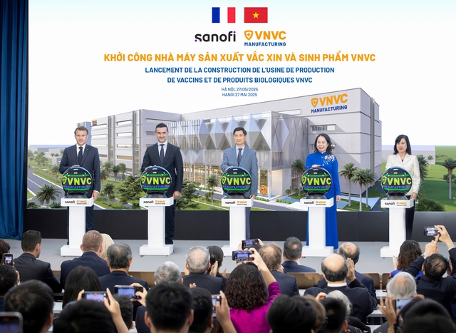 2-anh-hai-nam-khoi-cong-nha-may-vac-xin-va-sinh-pham-vnvc-anh-hai-nam-17577699156651049672185.jpg