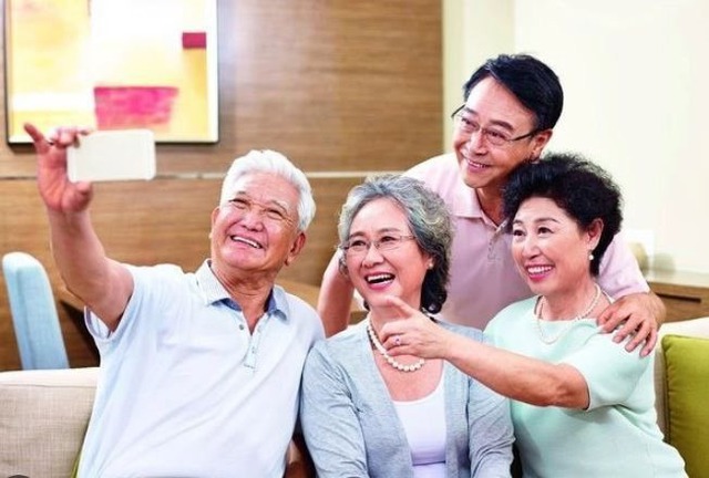 Sau khi nghỉ hưu, người thông minh cắt đứt quan hệ với 3 kiểu người để sống an yên - Ảnh 1.