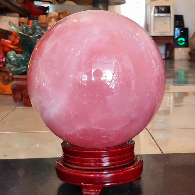 Đây mới là vật phẩm phong thủy đặt trong phòng ngủ giúp gắn kết tình cảm, chống lại các sát khí - Ảnh 2. Đây mới là vật phẩm phong thủy đặt trong phòng ngủ giúp gắn kết tình cảm, chống lại các sát khí - Ảnh 2.