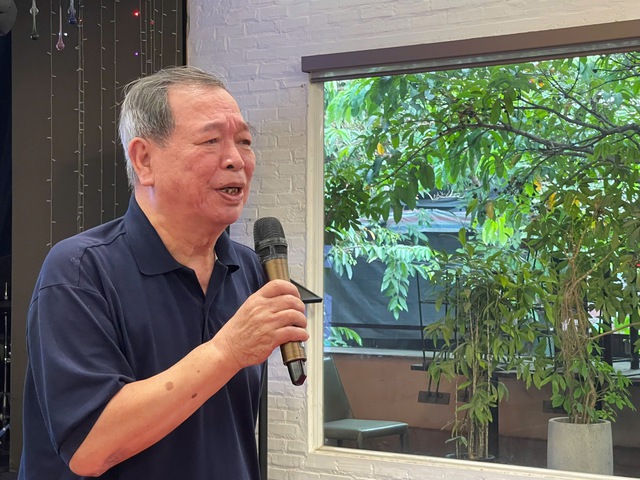 Các cựu binh Quảng Trị bối rối khi người trẻ đặt câu hỏi: ‘Sao hi sinh nhiều mà vẫn cố giữ Thành cổ'? - Ảnh 1.