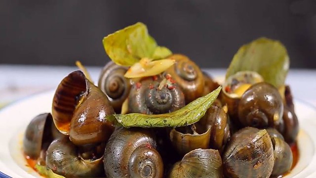 Top món ốc nóng cho ngày thu se lạnh, ăn là "ghiền" - Ảnh 1. Top món ốc nóng cho ngày thu se lạnh, ăn là "ghiền" - Ảnh 1.