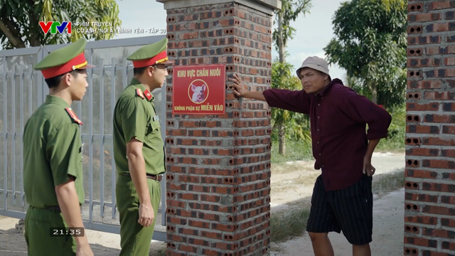 'Có anh, nơi ấy bình yên' tập mới nhất: Chủ tịch xã Thứ buông mỏ đá, Hồng Phát bỏ trốn - Ảnh 3.