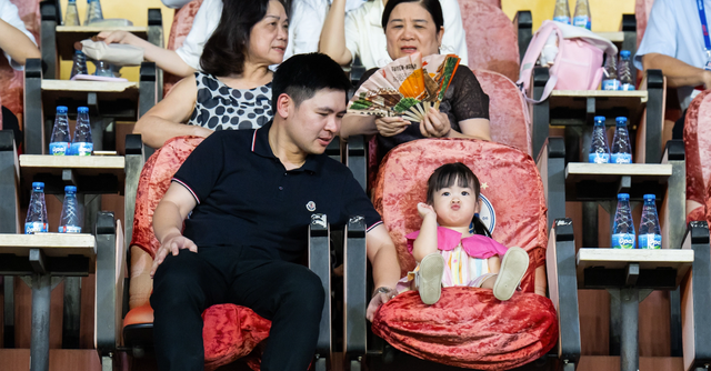 con-gai-do-my-linh3-17587295726081628949732.png