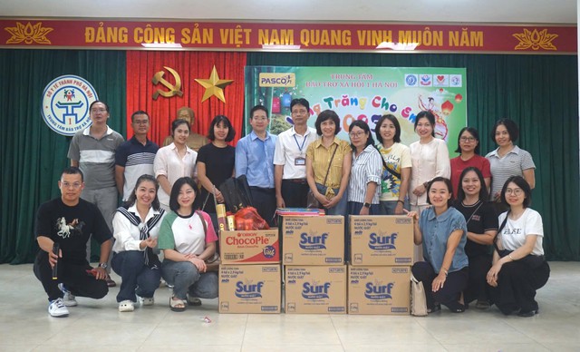 Vòng tay nhân ái: Trung thu ấm áp tại Trung tâm Bảo trợ xã hội số 1 Hà Nội - Ảnh 6.