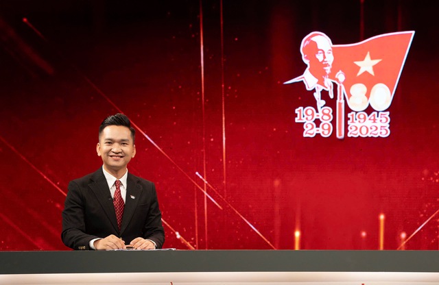 mc-hanh-phuc00000-17569471599931647823147.jpg