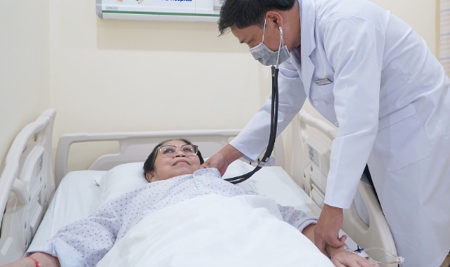 Đi khám vì mệt mỏi, bác sĩ phát hiện khối u di động trong tim người phụ nữ - Ảnh 1. Đi khám vì mệt mỏi, bác sĩ phát hiện khối u di động trong tim người phụ nữ - Ảnh 1.