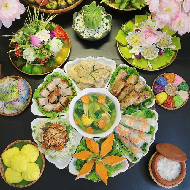 Mâm lễ cúng Rằm tháng 7 đẹp mắt và ý nghĩa cho gia đình bạn - Ảnh 4. Mâm lễ cúng Rằm tháng 7 đẹp mắt và ý nghĩa cho gia đình bạn - Ảnh 4.