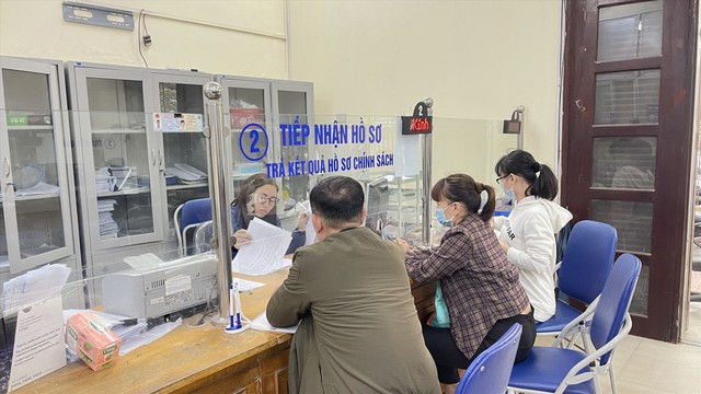 Những trường hợp n&agrave;y được bảo lưu thời gian đ&oacute;ng bảo hiểm thất nghiệp từ 2026 - Ảnh 2.